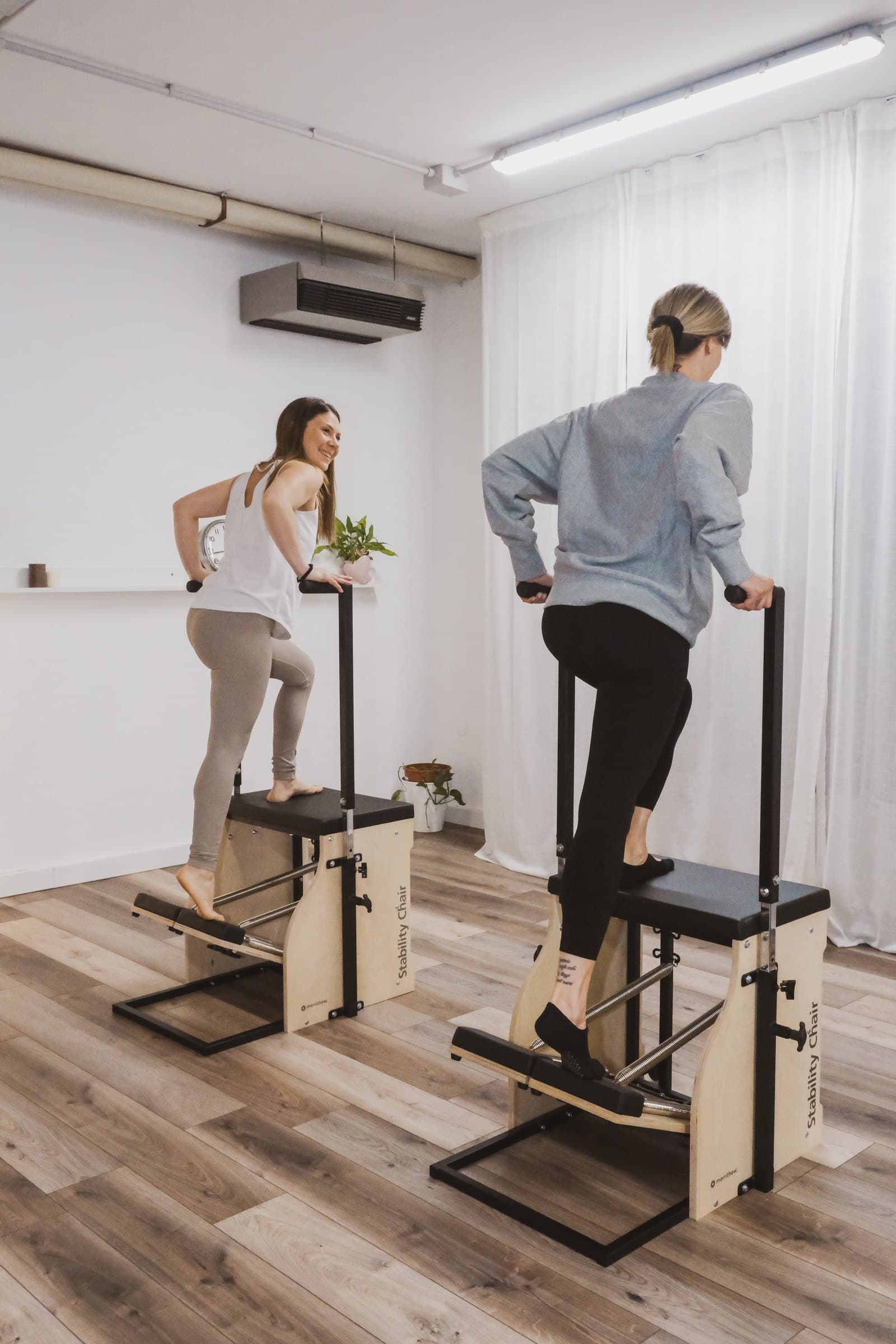 Due postazioni Chair pronte durante una lezione a circuito